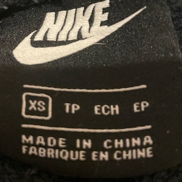 black nike sweatpants - Picture 3 of 3